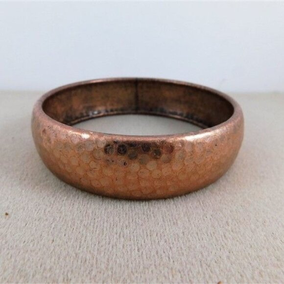 131/113 Hammered Copper  Bracelet - Picture 1 of 2